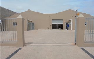 650 m² Commercial space in Vredenburg