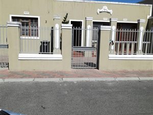 3 Bedroom House in Weltevreden Valley