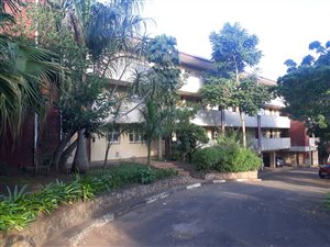 3 Bed Apartment in Fairview