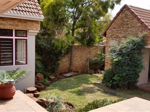 3 Bed Simplex in Boardwalk Meander