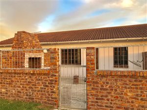 2 Bed Townhouse in Algoa Park
