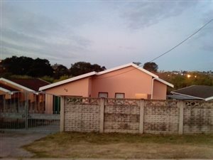 3 Bed House in Amalinda