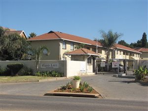 2 Bed Apartment in Glen Marais