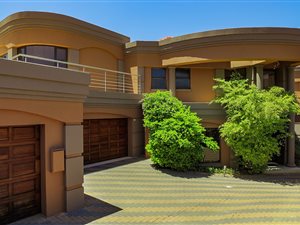 4 Bed House in Meyersdal