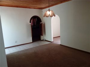 4 Bed House in Neserhof