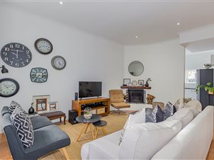3 Bed House in Harfield Village