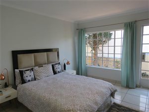 3 Bed House in Country View