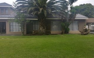 Commercial space in Neserhof