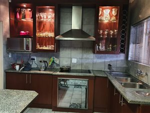 3 Bed House in Nigel Central