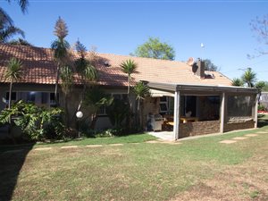 5 Bed House in Dawnview