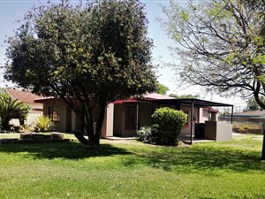 3 Bed House in LesMarais