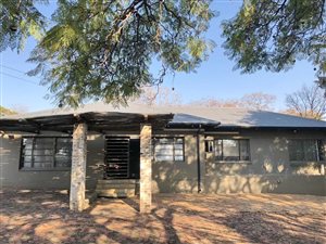 162 m² Commercial space in Menlo Park