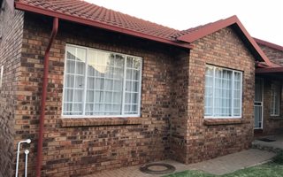 3 Bedroom Townhouse in Highveld