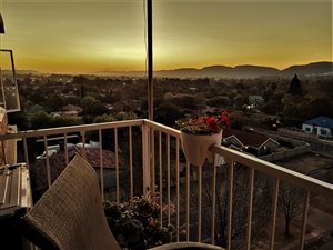 3 Bed Flat in Rietfontein