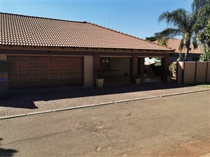 4 Bed Townhouse in Heatherdale