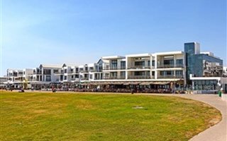 2 Bedroom Apartment in Melkbosstrand