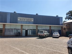1179.48999023438 m² Commercial space in Aliwal North