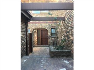 1 Bedroom Apartment in Bramley Park