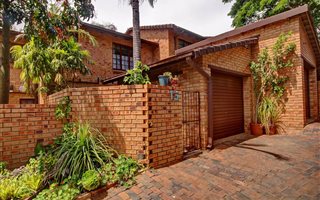 2 Bedroom Townhouse in Radiokop