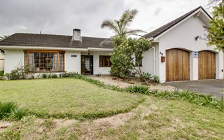 3 Bedroom House in Bracken Heights