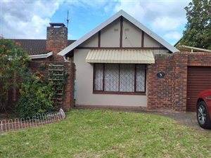 3 Bed Simplex in New Germany