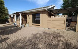 2 Bedroom House in Langeberg Ridge