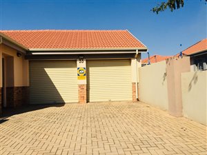 3 Bed House in Waterval East