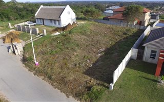 748 m² Land available in Kamma Heights