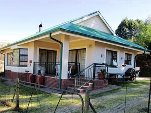 3 Bed Townhouse in Clarens