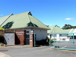 2 Bed Simplex in Abbotsford