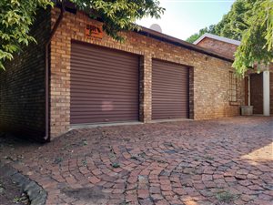 2 Bed House in Groenkloof