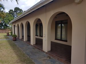 5 Bed House in Veld En Vlei