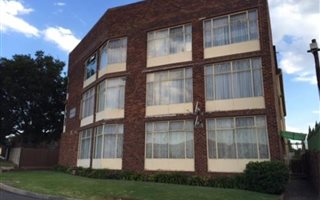 2 Bedroom Apartment in Haddon