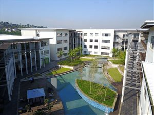 251 m² Commercial space in Riverhorse Valley