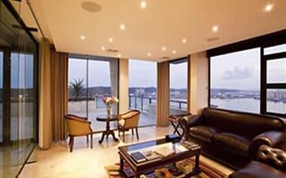 3 Bedroom Apartment in Point Waterfront