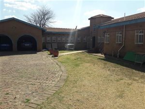 5 Bed House in Ardenwold