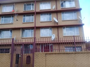 2 Bed Apartment in Pretoria Gardens