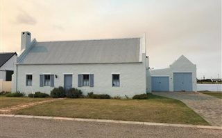 3 Bedroom Duplex in Witsand