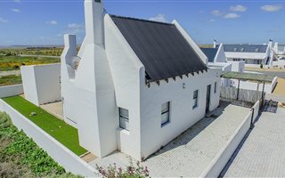 3 Bedroom House in Paternoster