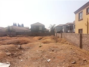400 m² Land available in Brakpan North