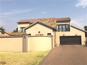4 Bedroom House in Midfield Estate