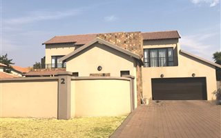 4 Bedroom House in Midfield Estate