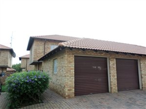 3 Bed Townhouse in Tijger Valley and surrounds