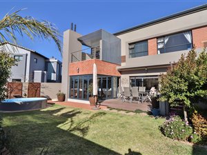 3 Bed House in Midstream Meadows