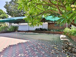 Commercial space in Parkmore