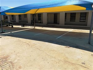 1 Bed Apartment in Ratanda