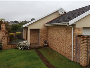 3 Bed Townhouse in Beacon Bay