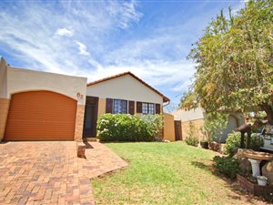2 Bed House in Halfway Gardens