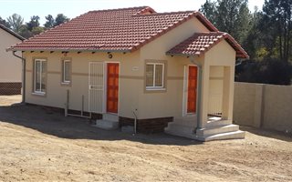 2 Bedroom House in Kya Sands