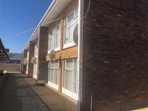 3 Bed Apartment in Elandsheuwel